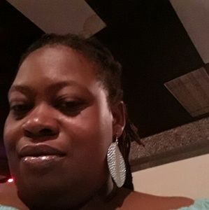 Meet your Posher, Tania